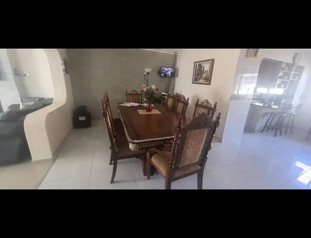 3 BEDROOM HOUSE FOR SALE IN WITPOORTJIE